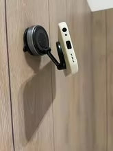 Customer photo of the car mount in use